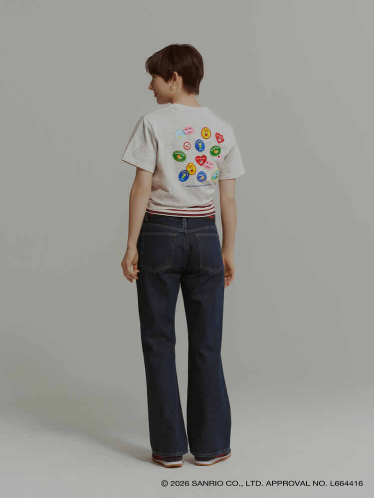 Dry denim là vải denim nhuộm đậm, chưa wash và dễ phai màu khi giặt