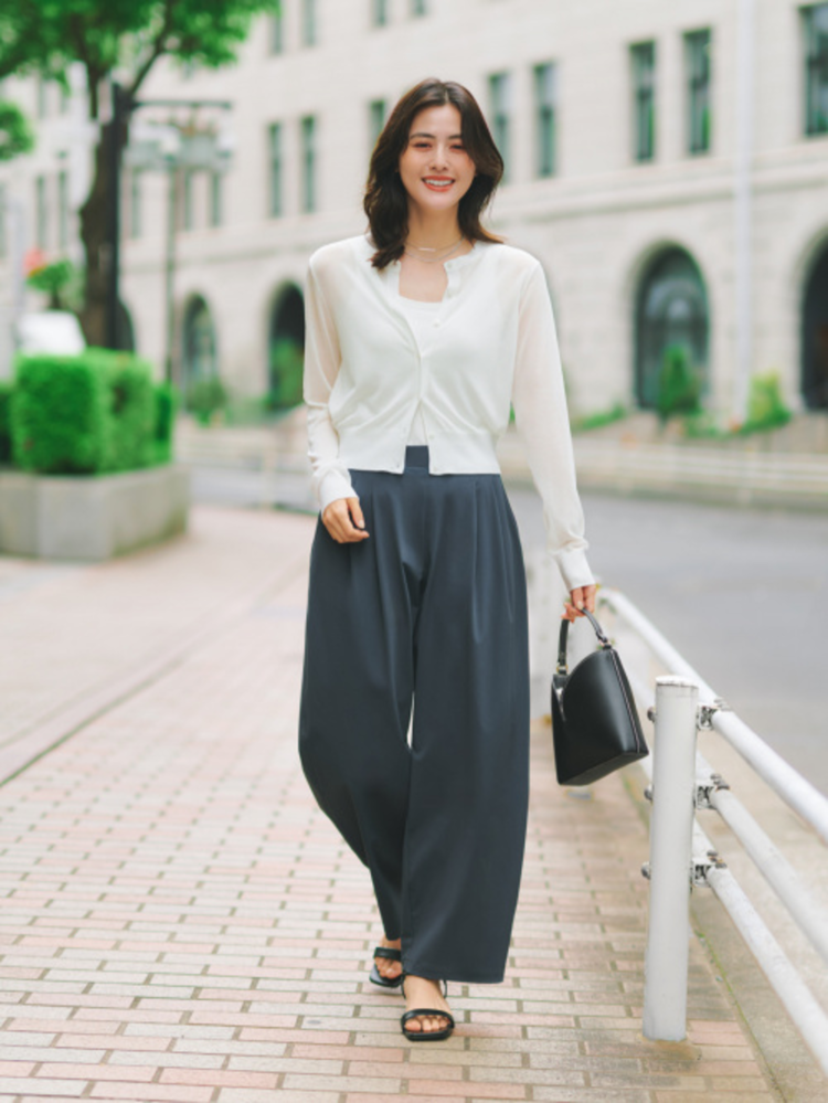Áo khoác cardigan knitwear giúp giữ ấm cơ thể trong những ngày thời tiết se lạnh