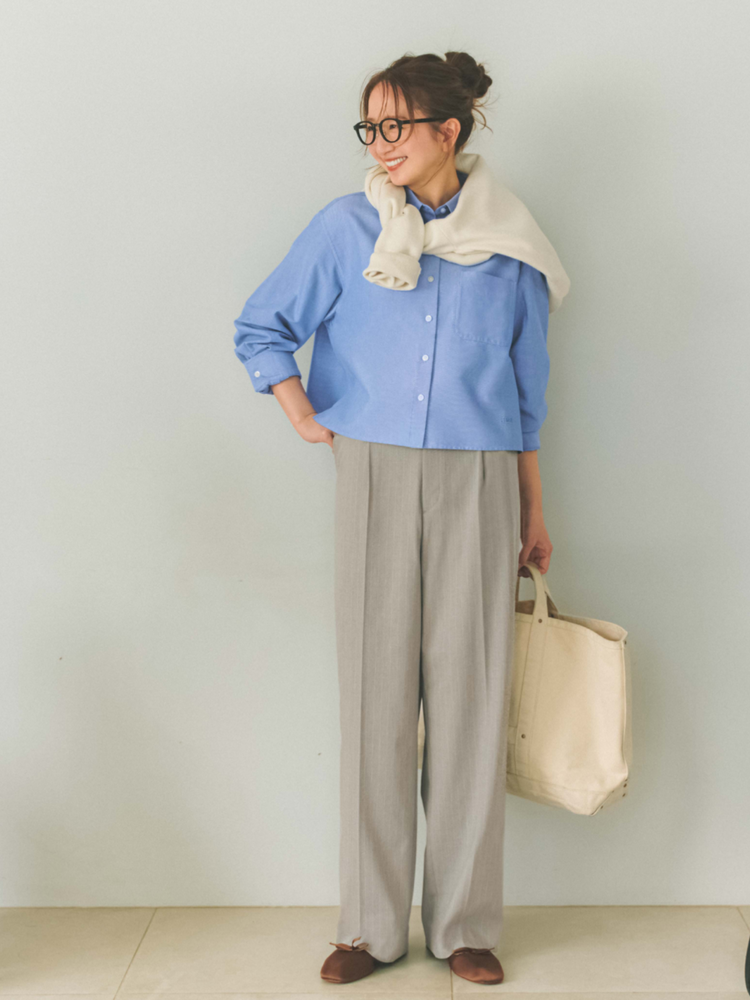 Áo sơ mi nữ Form Boxy mang đến vẻ ngoài thanh lịch nhưng vẫn thoải mái và hiện đại