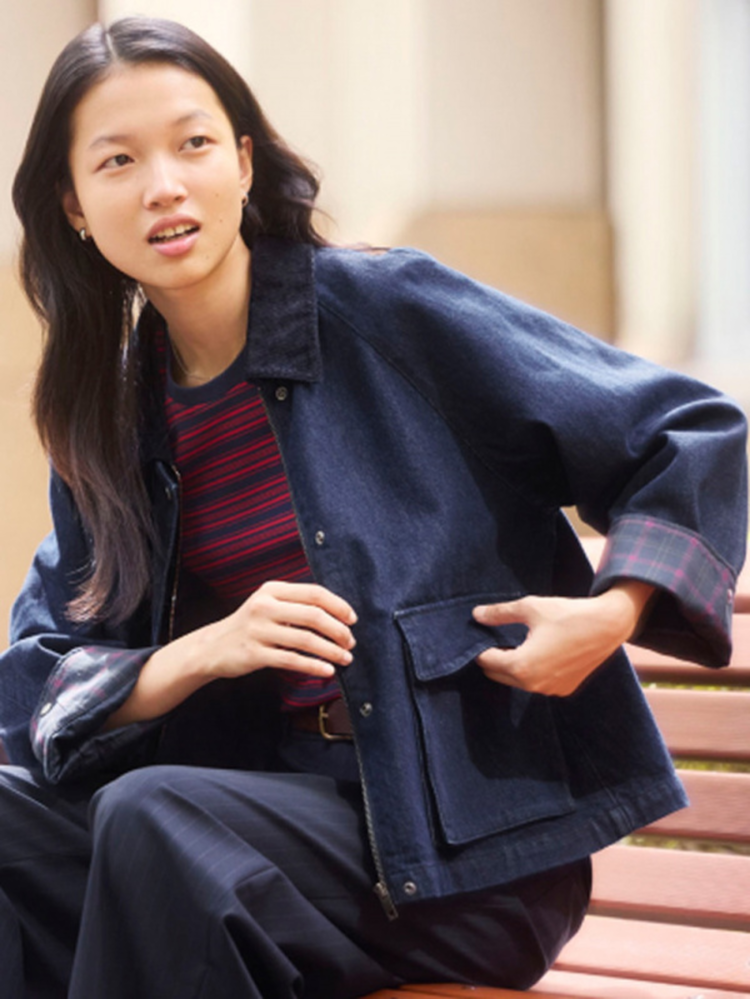 Outfit đi Đà Lạt năng động, cá tính với áo khoác denim