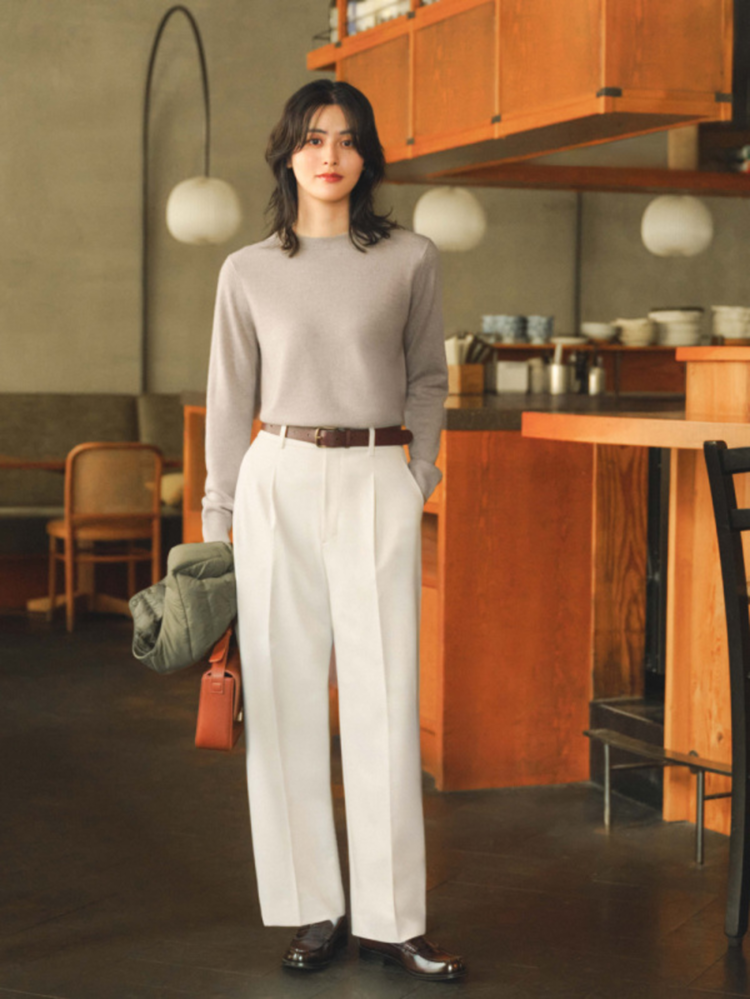 Outfit đi Đà Lạt đẹp tại các quán cà phê nhà gỗ / homestay vintage