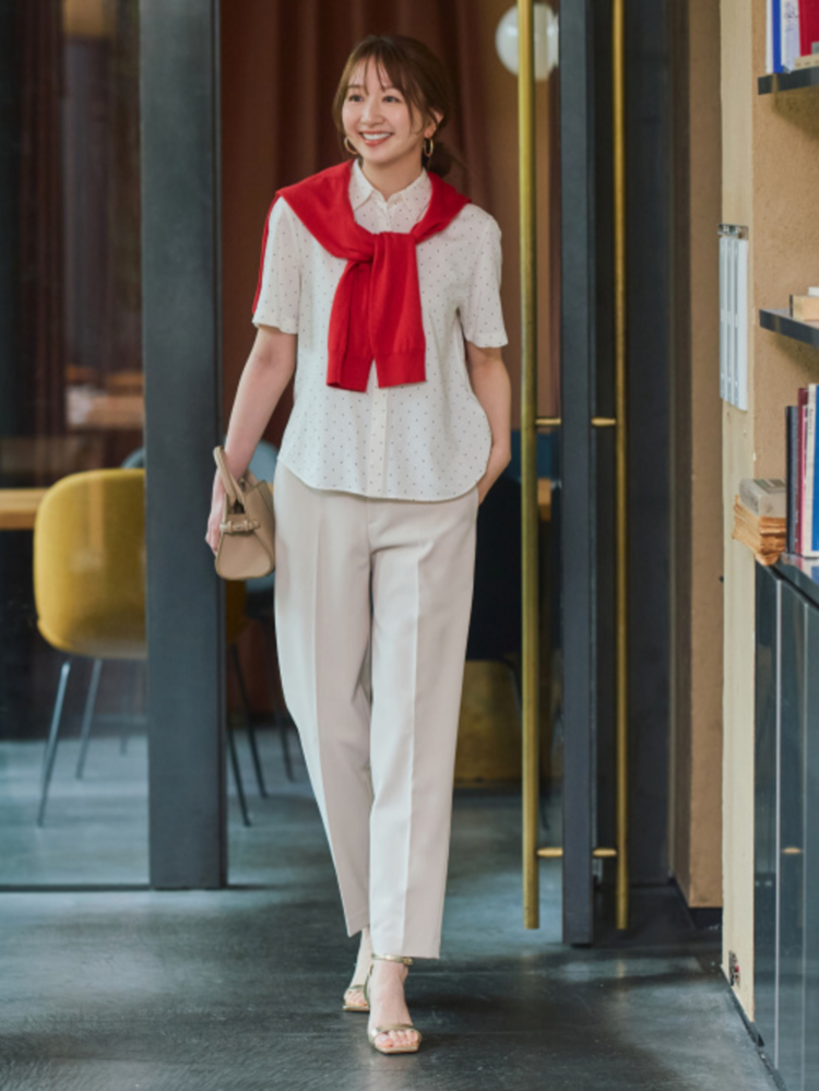 Outfit phối đồ công sở cho văn phòng hiện đại, linh hoạt