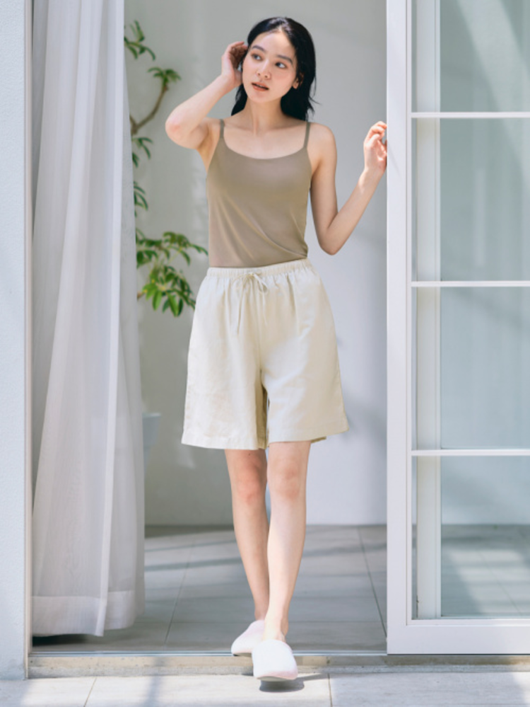 Size S phù hợp với nữ khoảng 40kg và nam khoảng 50kg