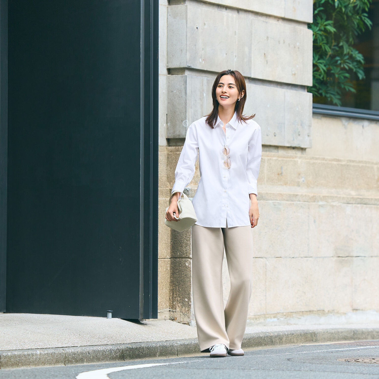 Top những kiểu áo sơ mi sang chảnh, cách điệu, đẹp hiện nay