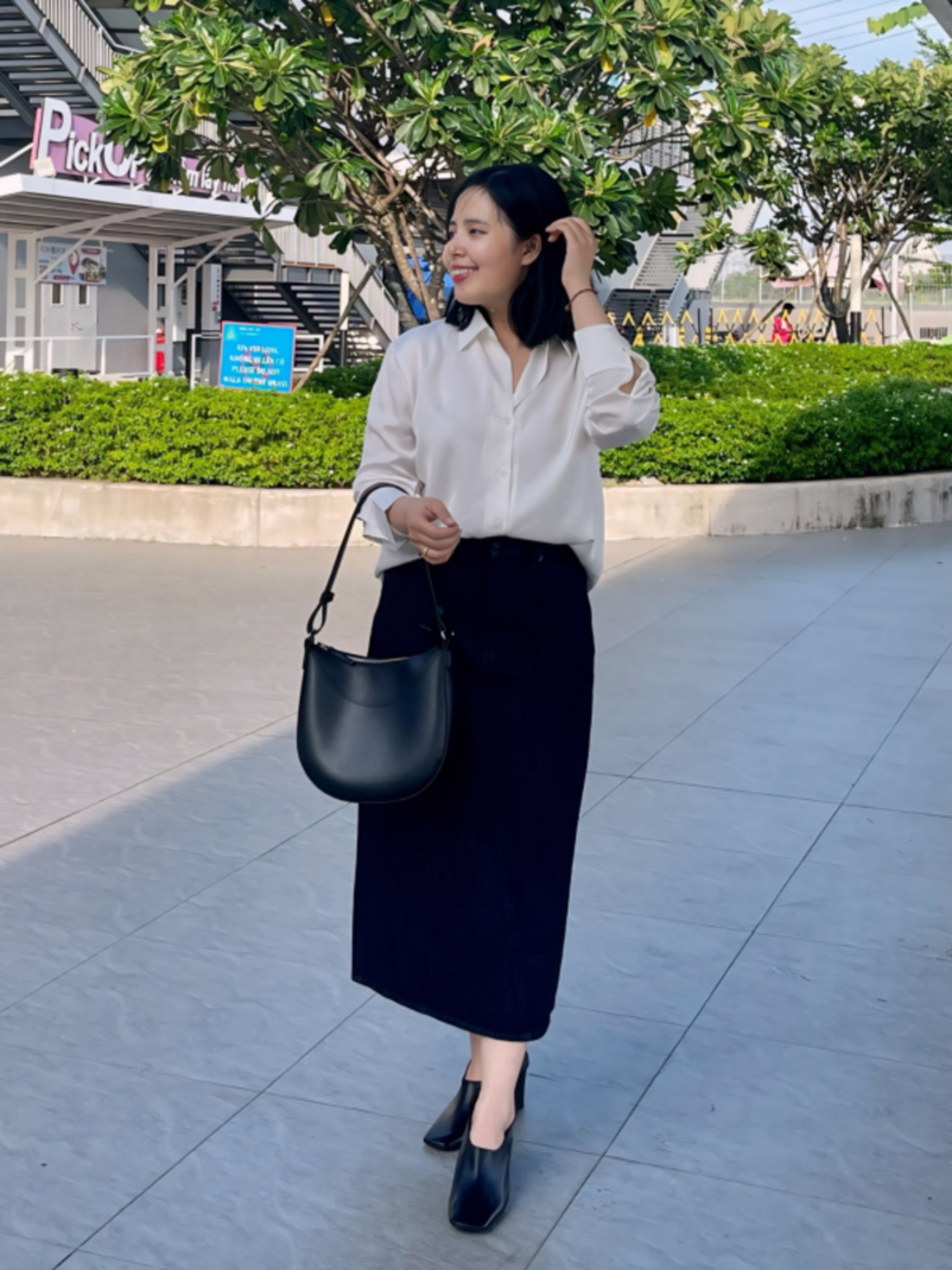 Phối đồ với Chân Váy Denim Dáng Dài cho dáng người thấp