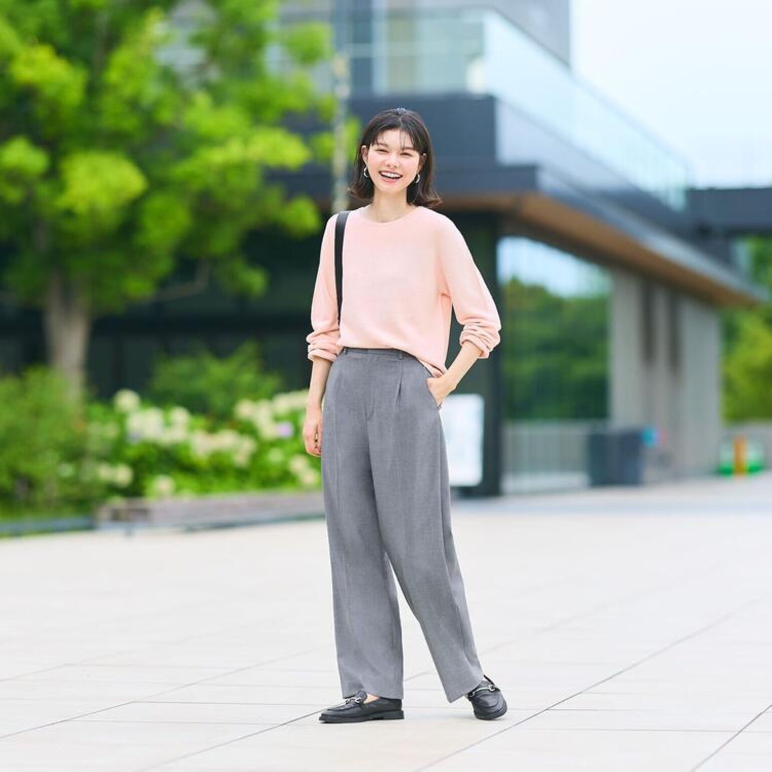 Áo Len Dệt 3D Vải Cotton Cổ Tròn phối Quần Xếp Ly Ống Rộng phong cách, ấm áp