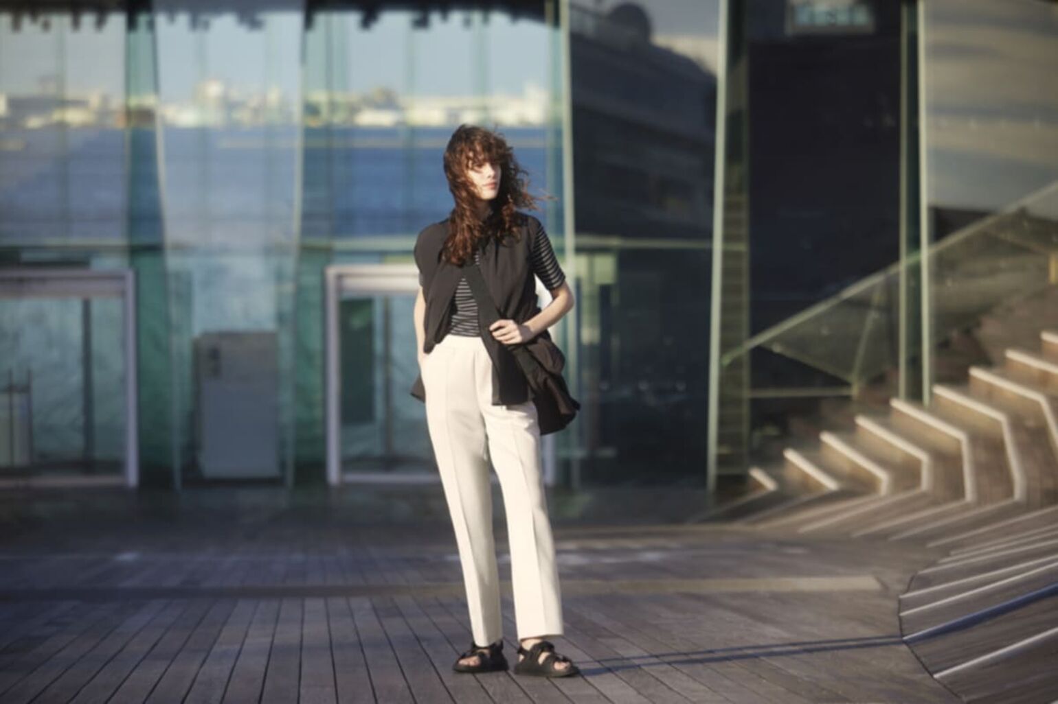 Ứng dụng của chất liệu vải nỉ trong thời trang