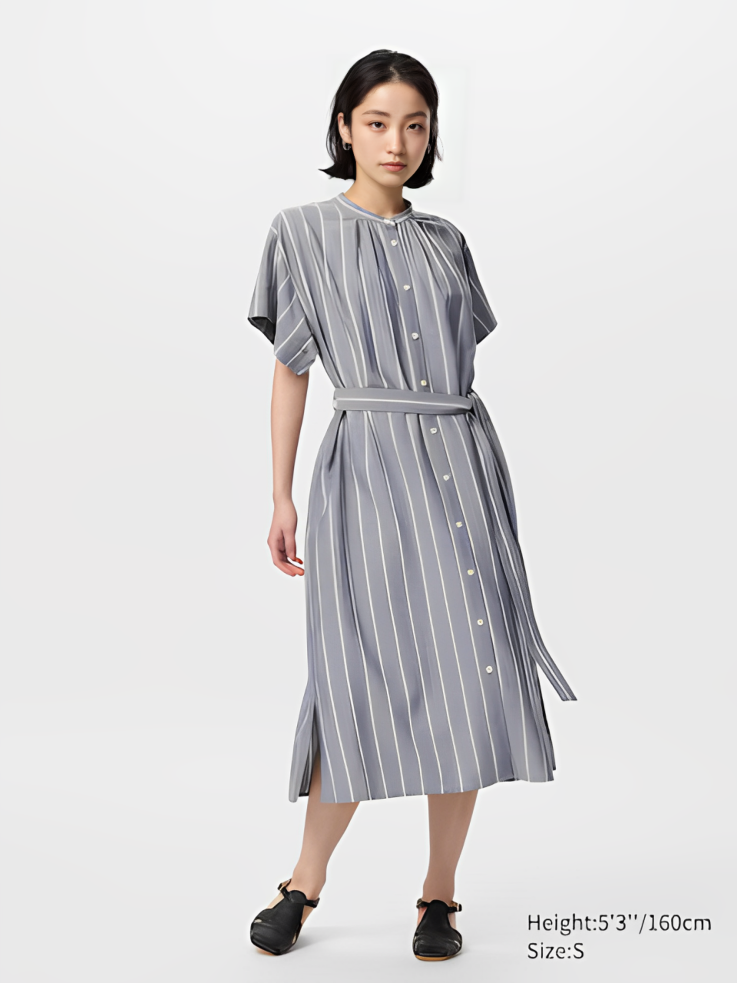 Phối đồ Tết 2026 với đầm họa tiết thanh lịch và thời thượng