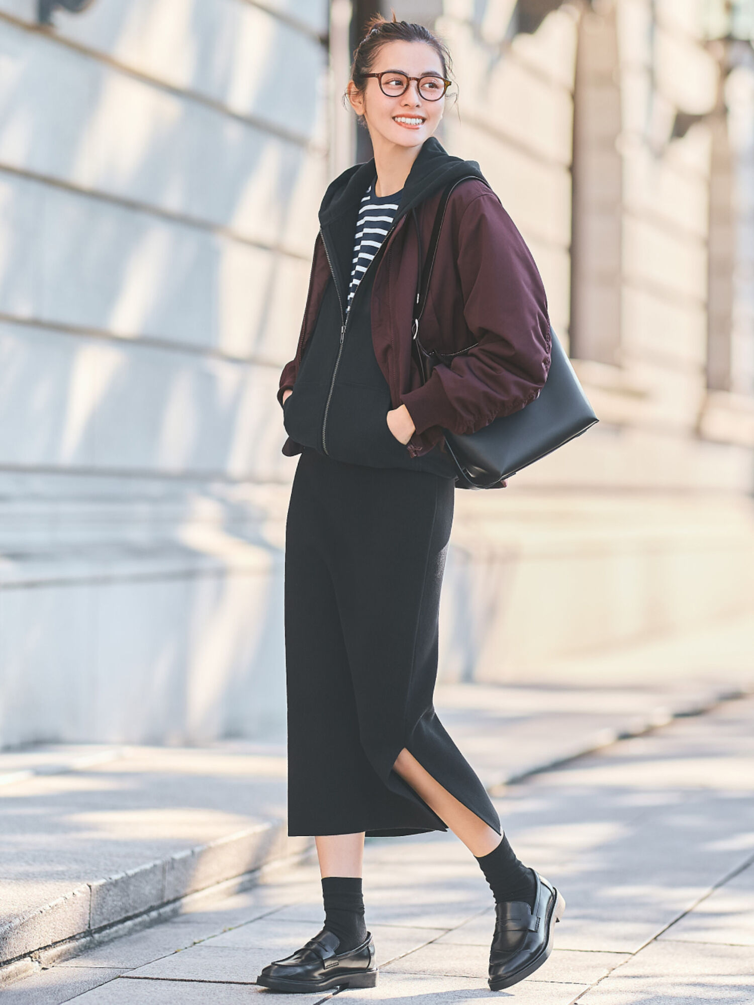 Tạo điểm nhấn bằng phụ kiện thời trang khi phối đồ phong cách Basic