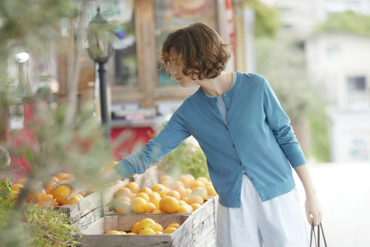 Phong cách basic có thể dễ dàng phối đồ với các trang phục khác, giúp tiết kiệm chi phí