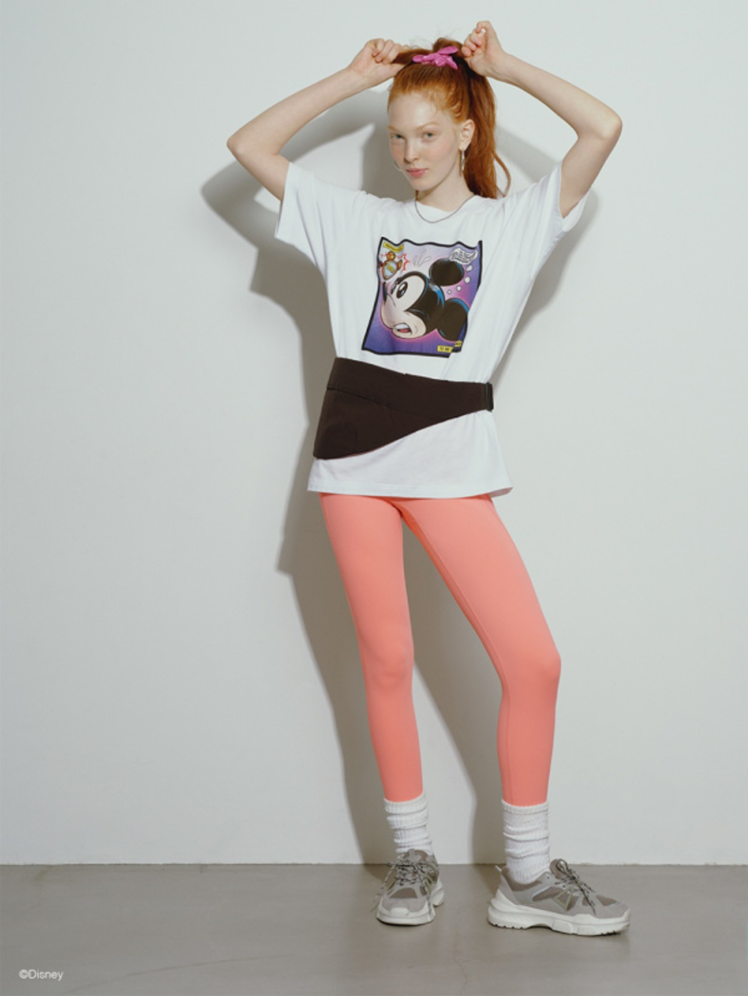 Màu pastel cam là gam màu nhẹ nhàng nhưng vẫn đủ nổi bật để tạo điểm nhấn tinh tế