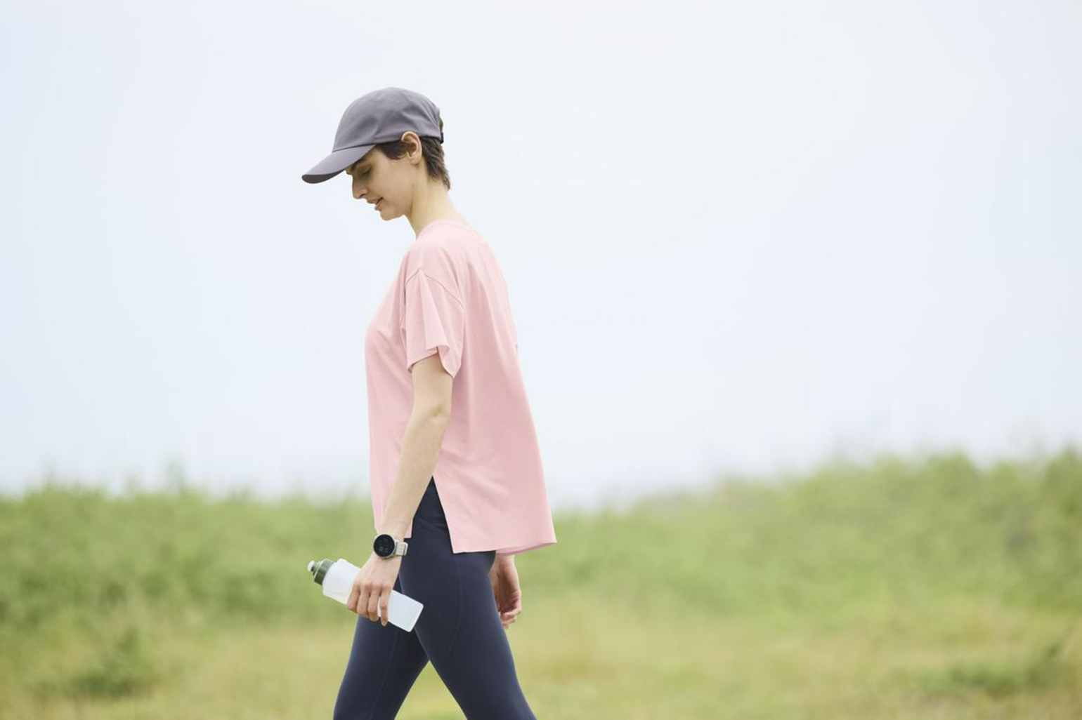 Phối màu hồng và màu xám mang lại vẻ đẹp sang trọng, hiện đại