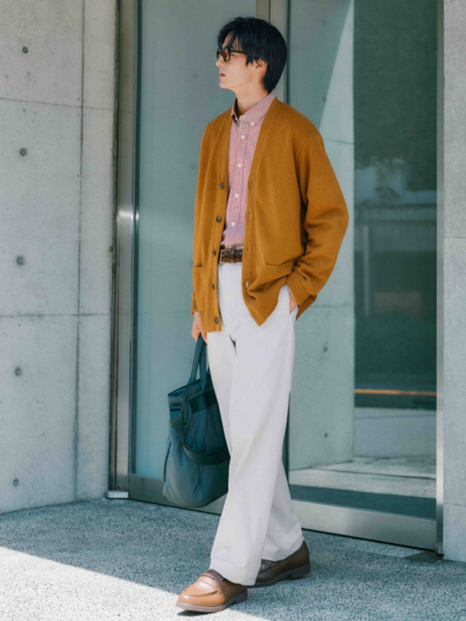 Phong cách thời trang Smart Casual cân bằng giữa sự thoải mái và vẻ lịch thiệp