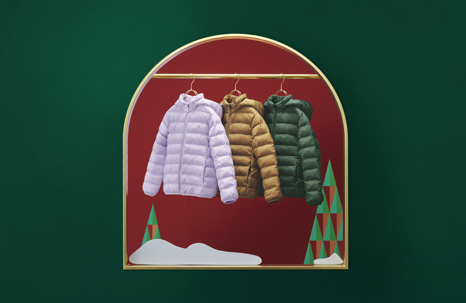 Áo ấm là món quà Noel phù hợp với thời tiết se lạnh dịp cuối năm