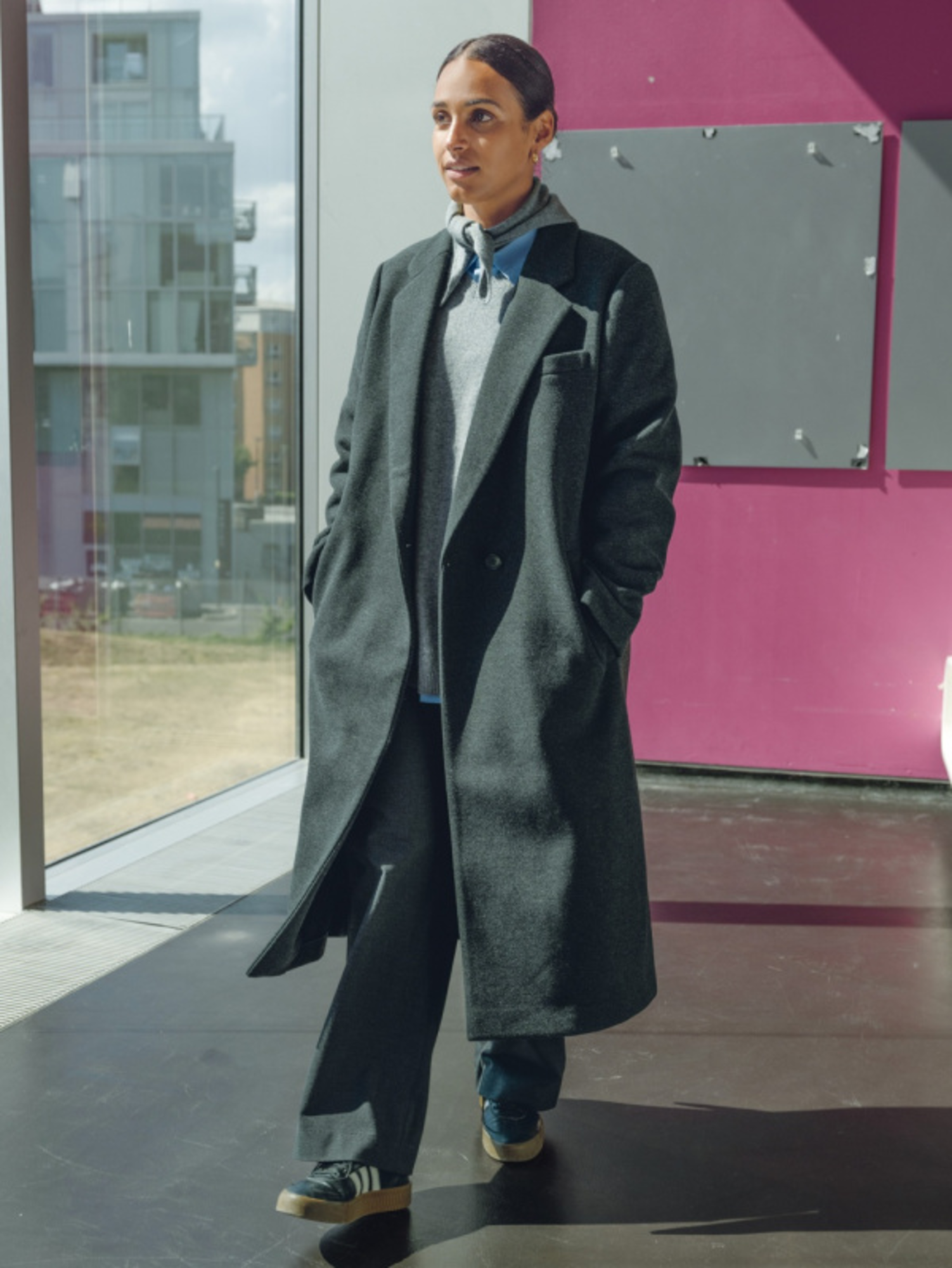 Chọn quần áo form rộng để phối đồ chuẩn phong cách Unisex