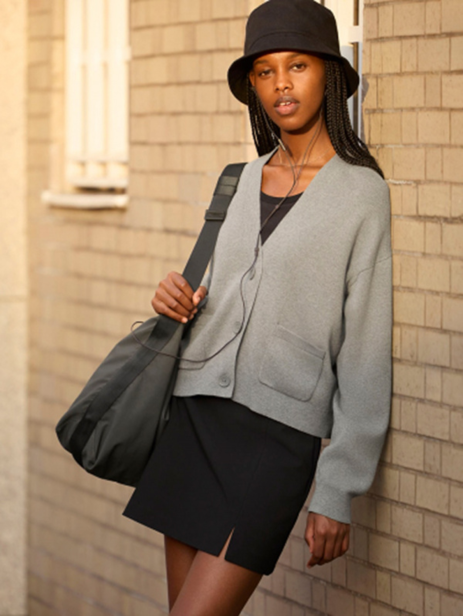 Fast Fashion là nhóm thương hiệu thời trang nổi bật với khả năng cập nhật xu hướng mới