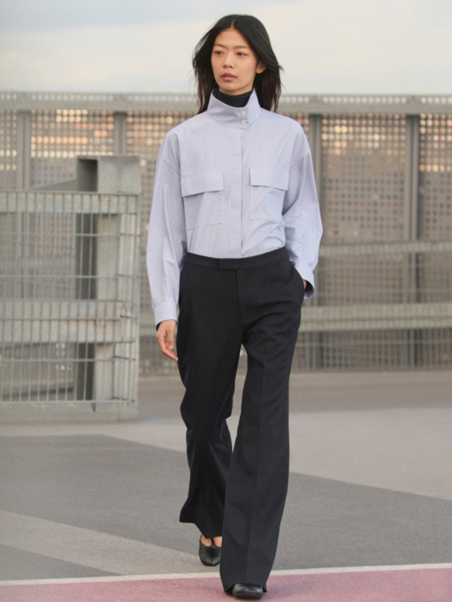 Áo kiểu nữ Hàn Quốc cao cấp thường được thiết kế hướng đến sự tinh tế và chất lượng