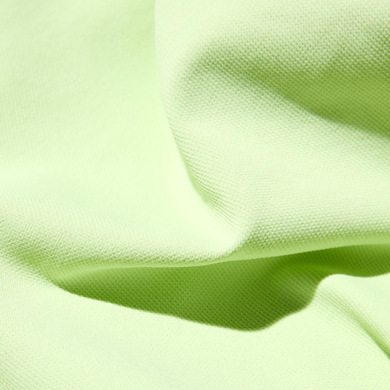 Quy trình sản xuất ra vải polyester phải trải qua nhiều công đoạn liên tiếp