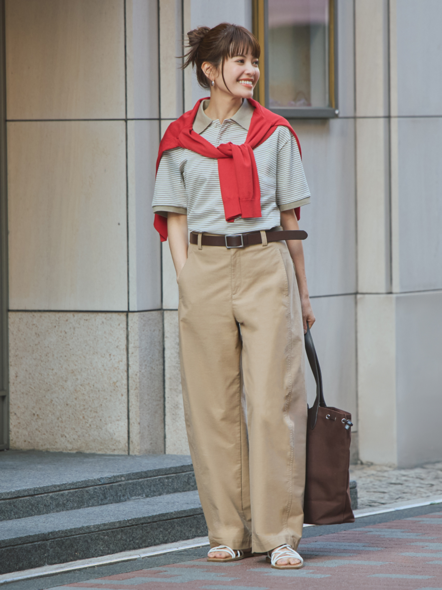 Áo polo nữ mang lại vẻ năng động và thanh lịch cho người mặc