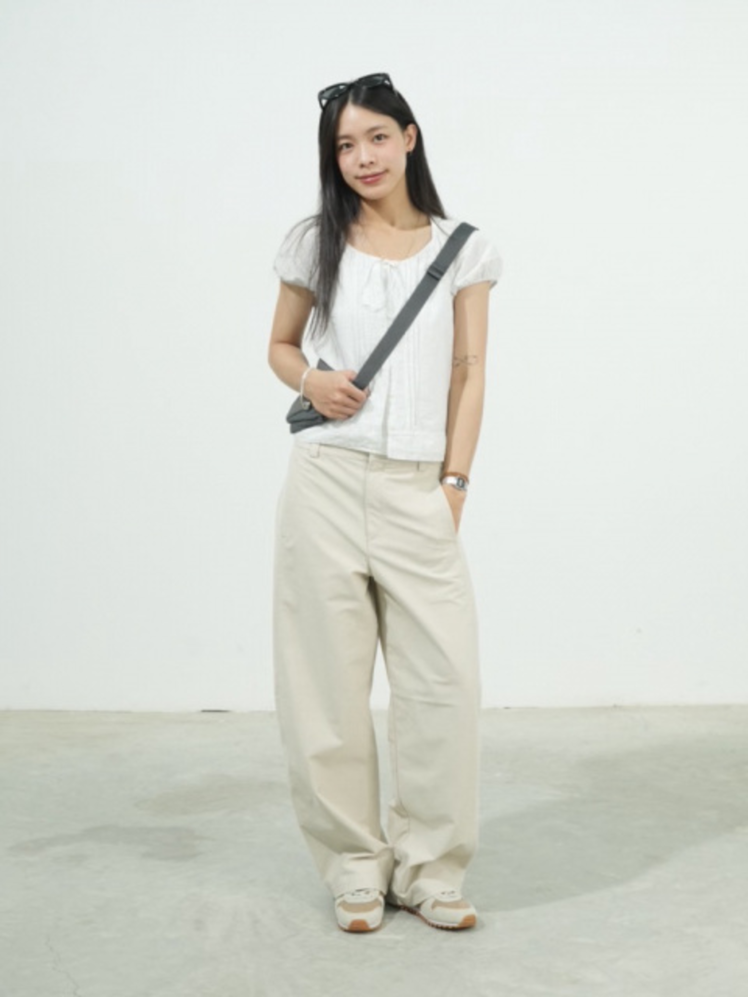Áo blouse tôn vinh nét thanh lịch, nhẹ nhàng và đầy nữ tính