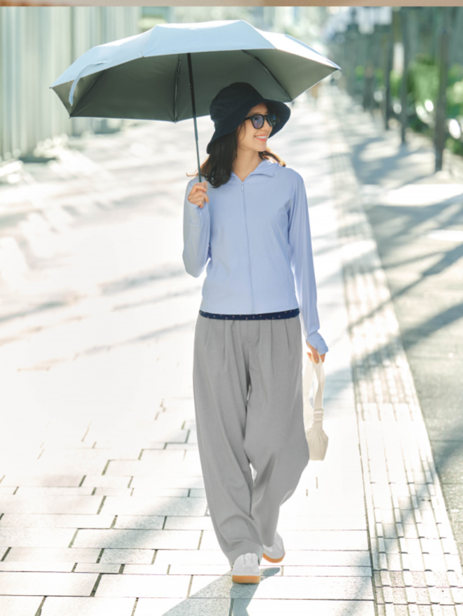 Áo khoác chống nắng giúp bảo vệ làn da của bạn khỏi các tia UV độc hại