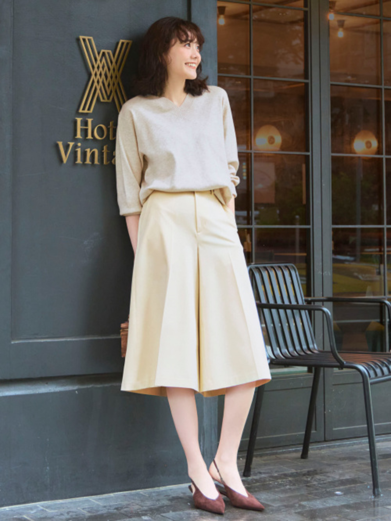 Màu Ivory gợi liên tưởng đến sự tinh tế và thanh lịch