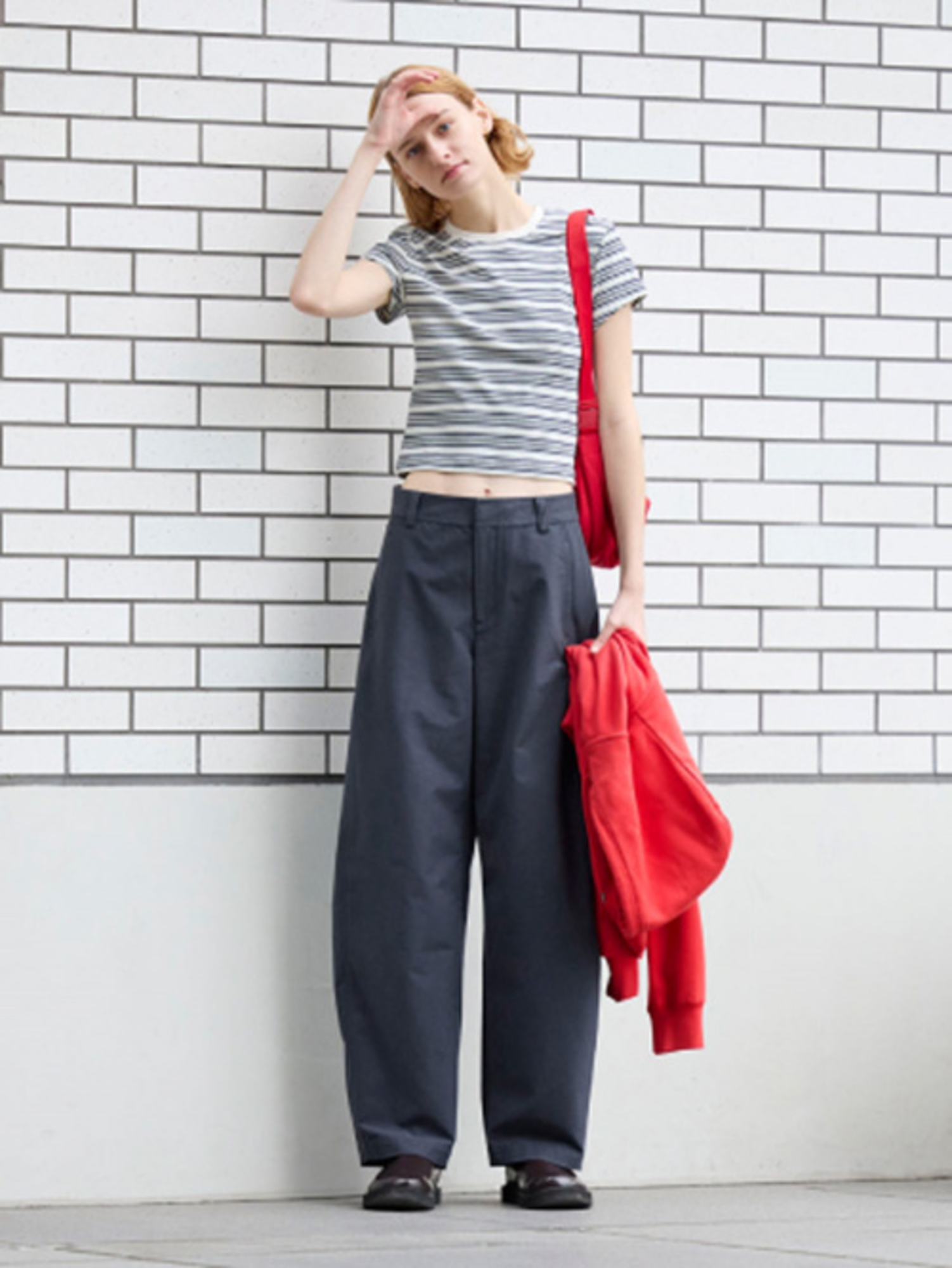 Áo croptop cùng quần ống rộng phong cách Streetwear đẹp, trẻ trung 