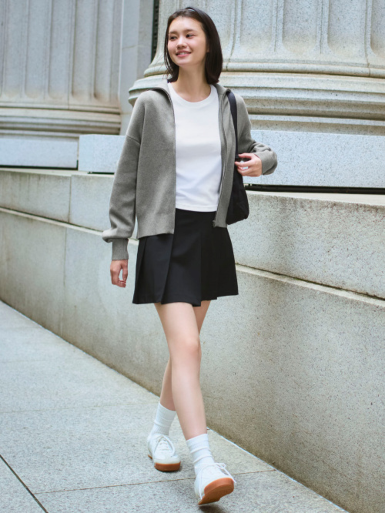 Mix & match phong cách Streetwear với áo khoác da cá tính, thời trang