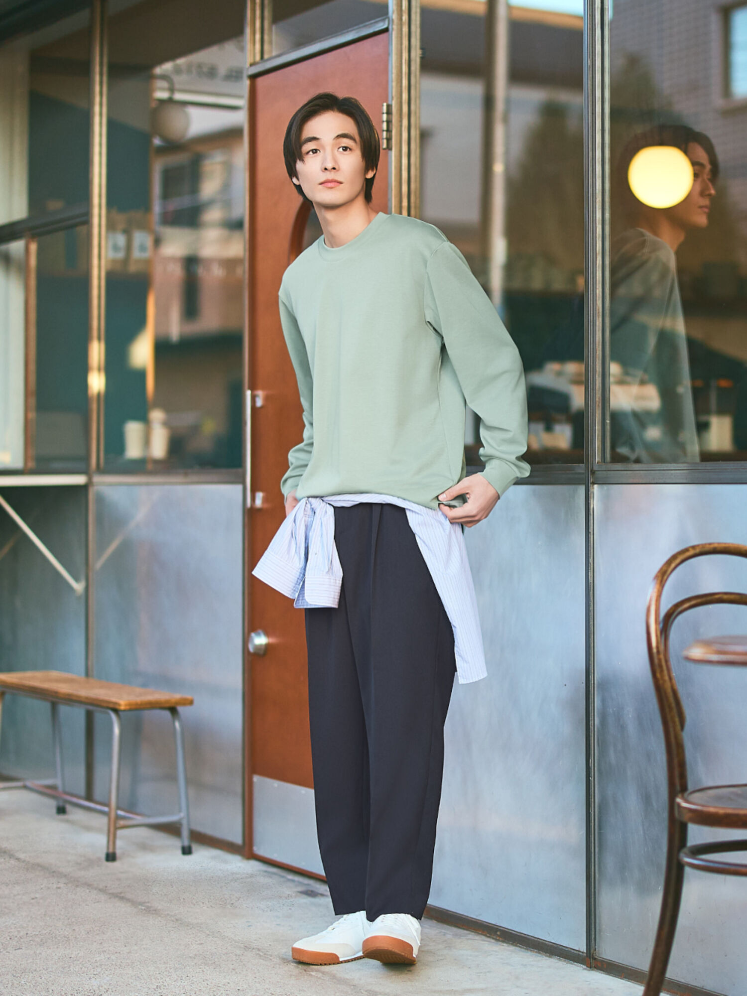 Pullover là từ chỉ tất cả các loại áo mặc kiểu kéo qua đầu