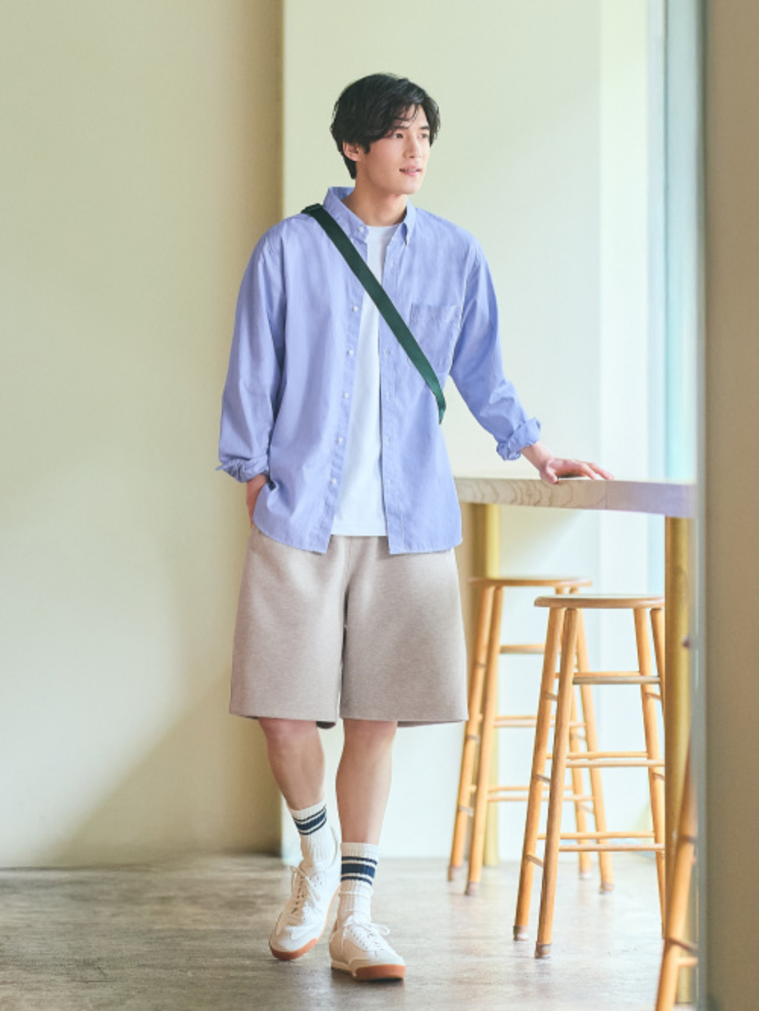 Kết hợp xanh pastel với màu be tạo vẻ ngoài năng động nhưng vẫn thanh lịch 
