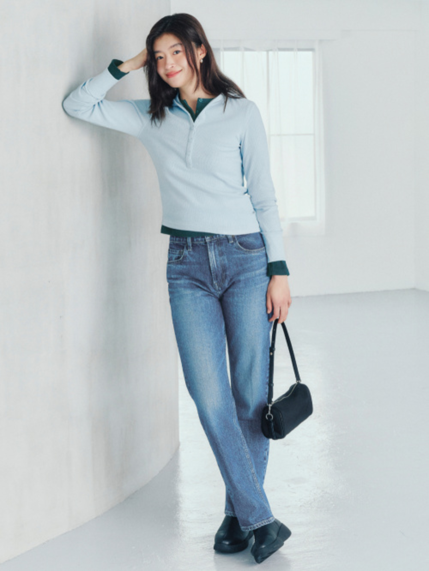 Mẫu mix & match quần áo một màu với nhiều sắc thái