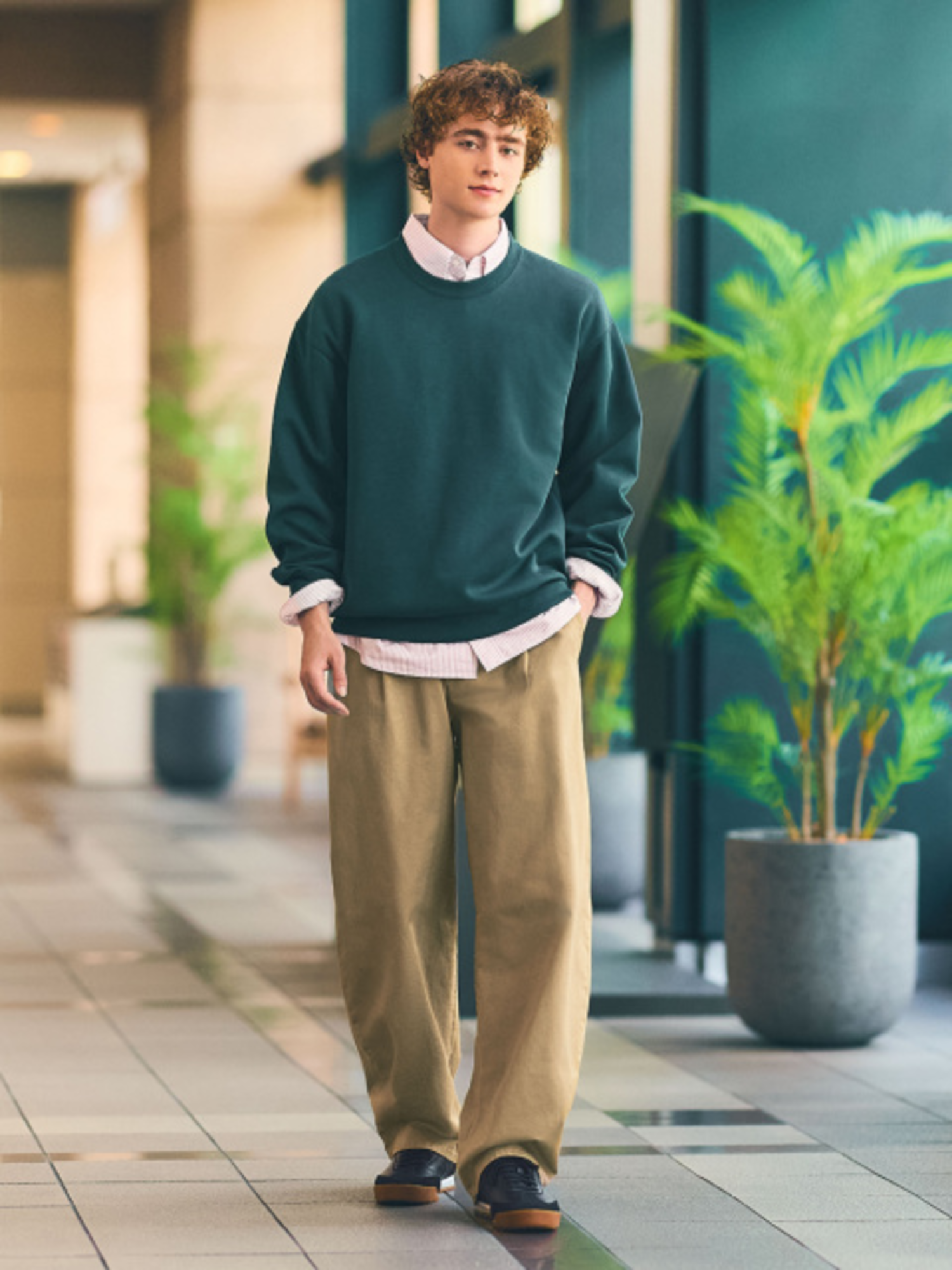 Áo khoác nỉ hoodie năng động, thoải mái và dễ mặc 