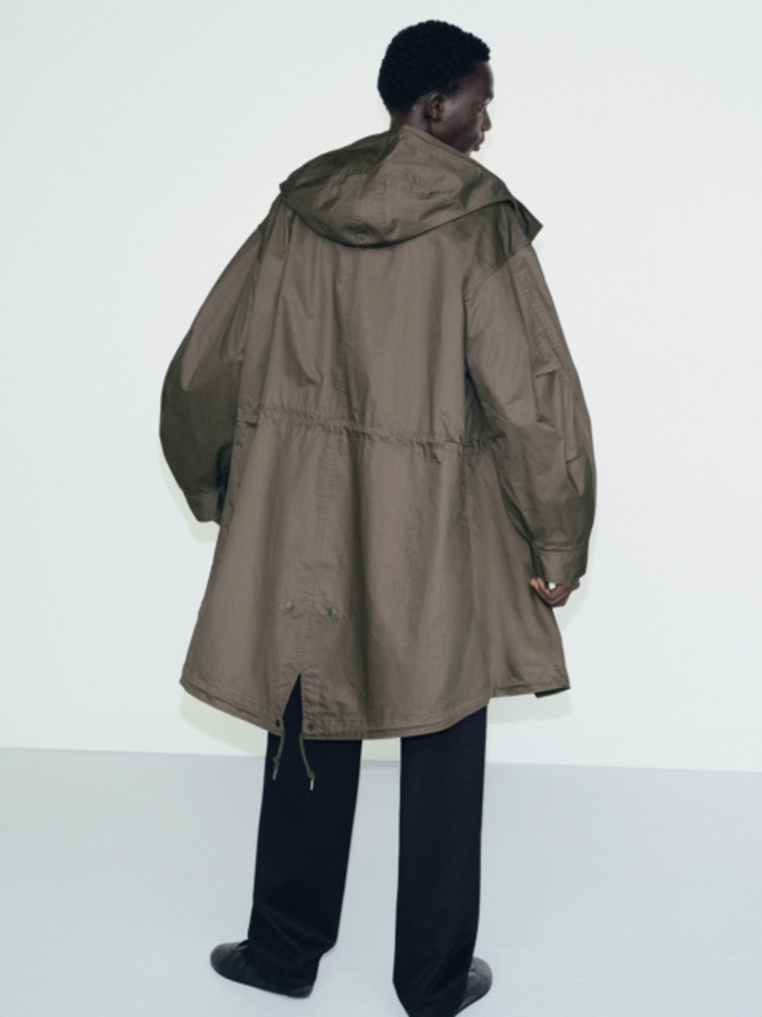Áo khoác Parka khỏe khoắn, giữ ấm tốt và phù hợp với thời tiết lạnh