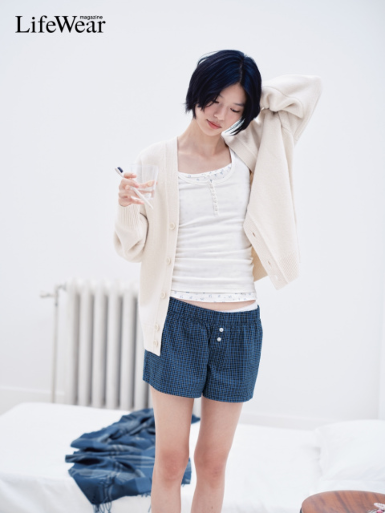Áo croptop hai dây tạo cảm giác nhẹ nhàng và thoáng mát