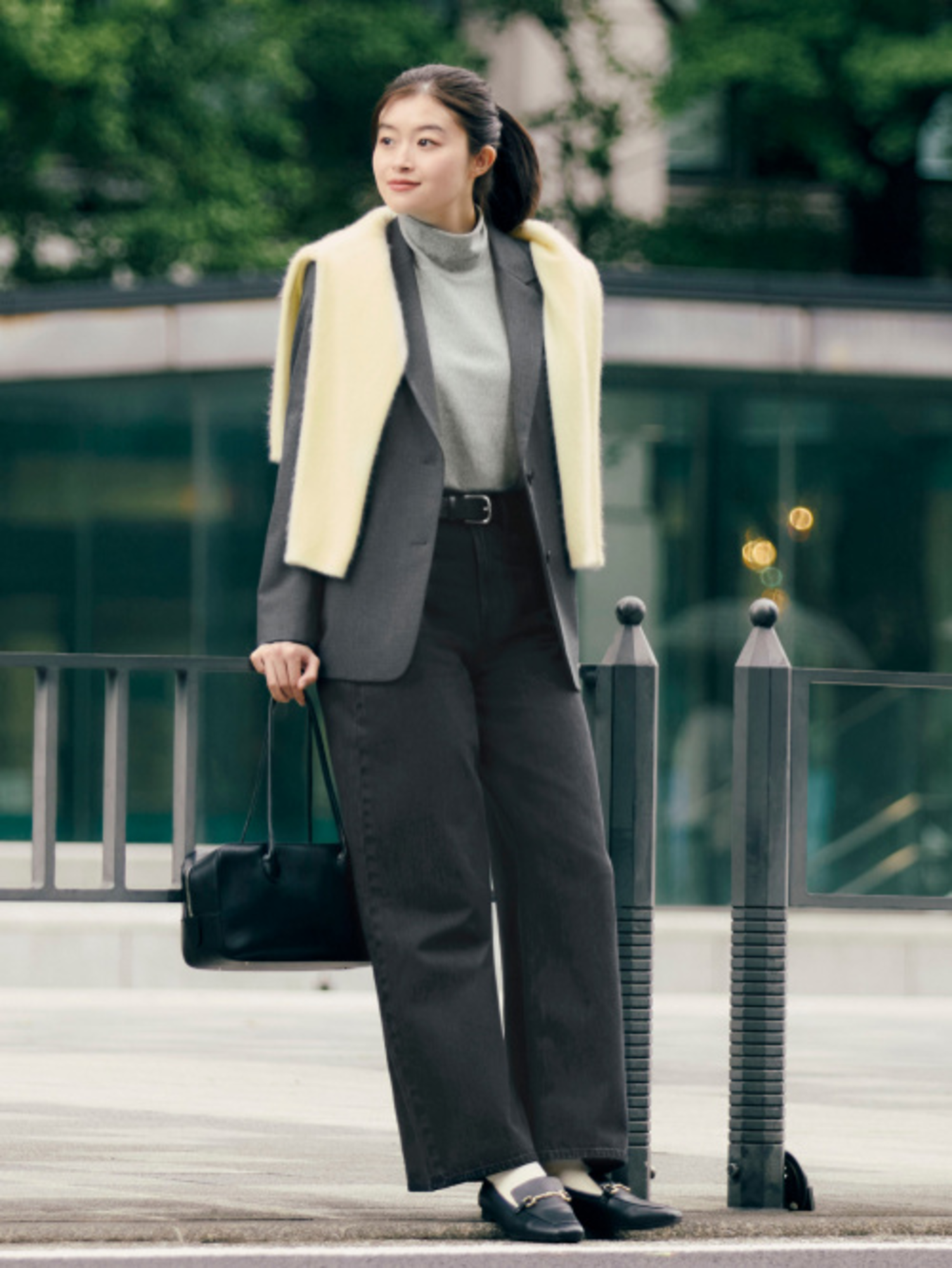 Áo blazer mang đến vẻ ngoài thanh lịch, hiện đại và dễ dàng phối đồ theo phong cách Hàn Quốc